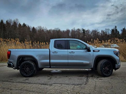 New 2026 GMC Sierra 1500 Elevation image 2