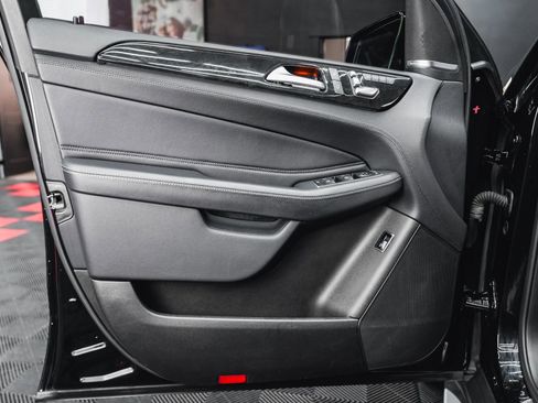 Used 2018 Mercedes-Benz GLE 43 AMG 4MATIC w/ Premium 2 Package image 36