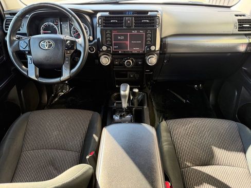 Used 2024 Toyota 4Runner TRD Off-Road image 13