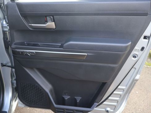 Used 2025 Toyota Tacoma TRD Sport image 30