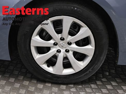 Used 2023 Toyota Corolla LE FWD image 31