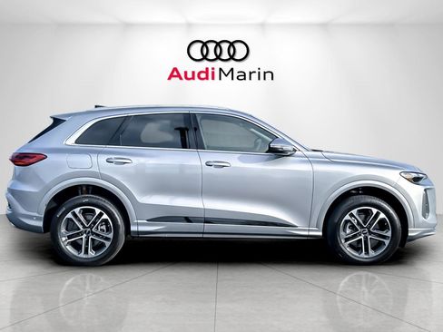 New 2025 Audi Q5 Premium image 6