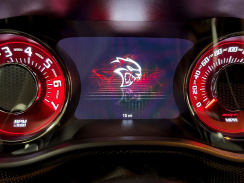 Used 2023 Dodge Challenger SRT Hellcat w/ Driver Convenience Group image 90