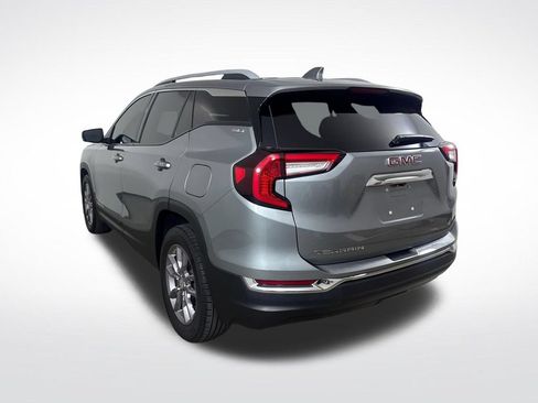 Used 2023 GMC Terrain SLT FWD image 9