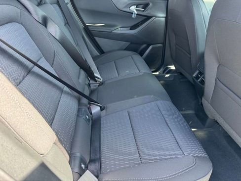 New 2026 Chevrolet Equinox LT image 9