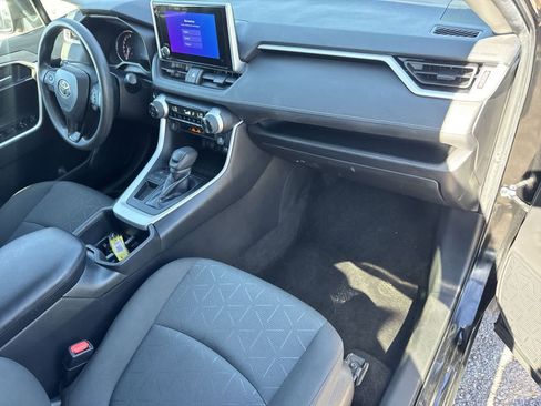 Used 2023 Toyota RAV4 XLE image 12