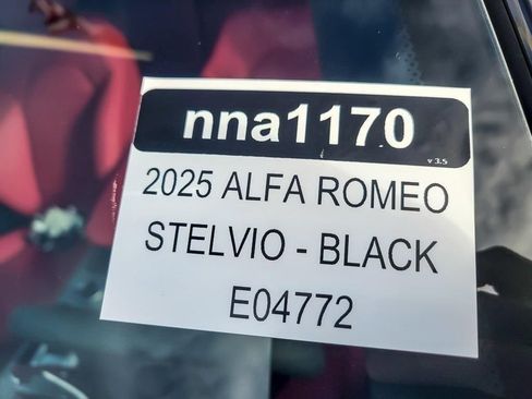 New 2025 Alfa Romeo Stelvio Sprint w/ Convenience Package image 22