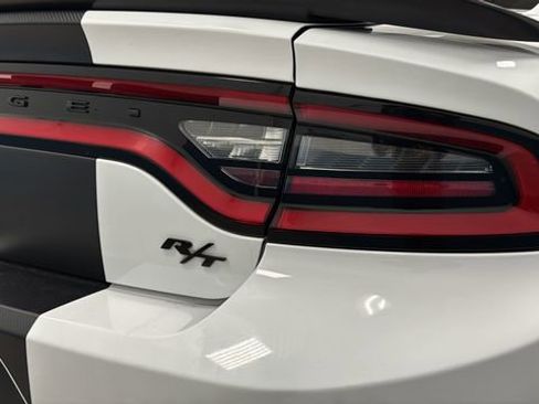 Used 2022 Dodge Charger R/T w/ Blacktop Package RWD image 33