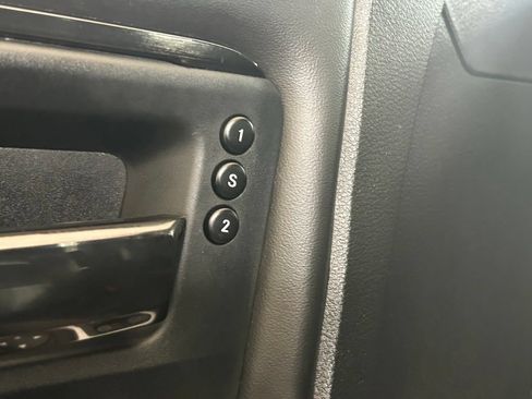 Used 2024 RAM 3500 Limited w/ Night Edition AWD/4WD image 46
