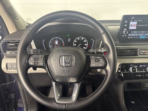 Certified 2023 Honda Pilot Touring image 28