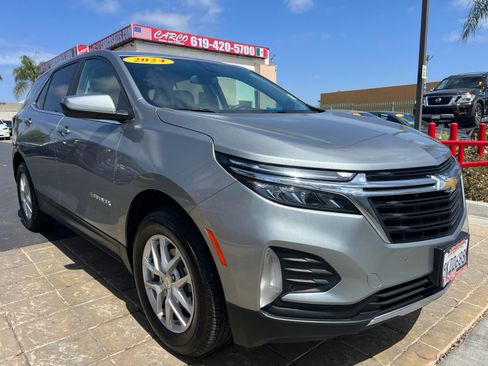 Used 2024 Chevrolet Equinox LT w/ Driver Convenience Package AWD/4WD image 1