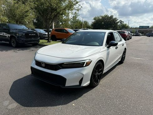 Used 2025 Honda Civic Sport image 1