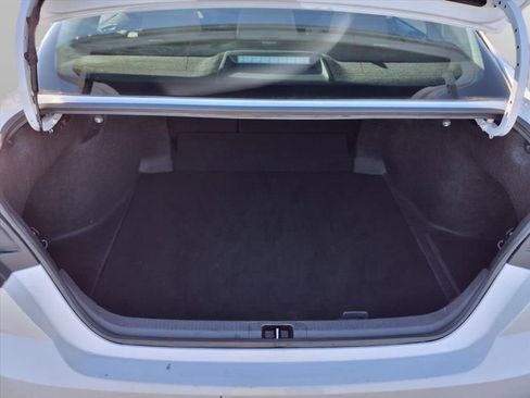 Used 2025 Toyota Camry LE image 24
