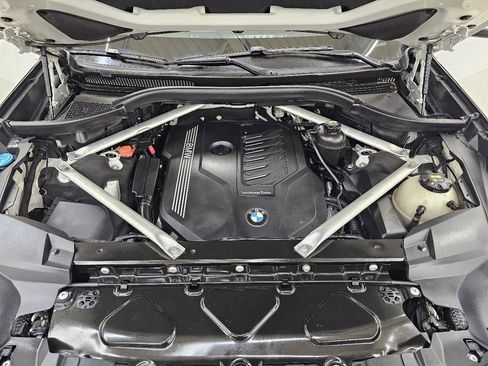 Used 2019 BMW X7 xDrive40i w/ Premium Package AWD/4WD image 45