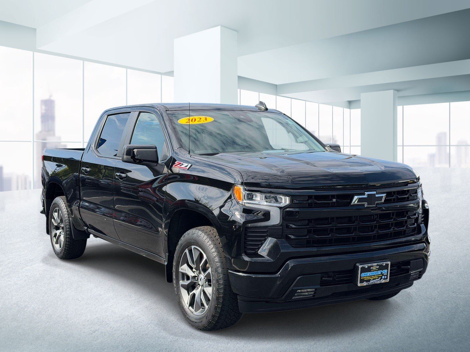 Used 2023 Chevrolet Silverado 1500 RST w/ Z71 Off-Road Package AWD/4WD image 3