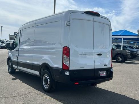 Certified 2023 Ford Transit 250 Medium Roof image 5