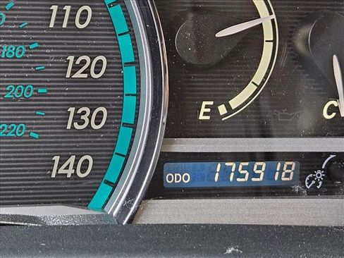 Used 2010 Toyota Venza image 12