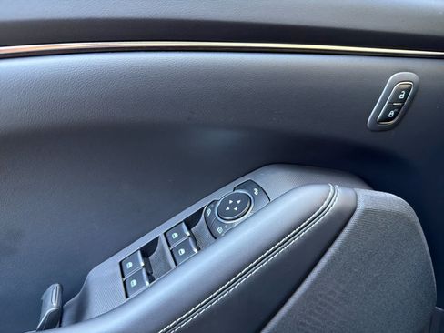 Certified 2025 Ford Mustang Mach-E Select RWD image 12