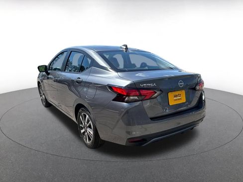 Used 2025 Nissan Versa SV FWD image 12