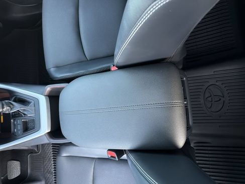 Certified 2025 Toyota RAV4 Limited w/ Advanced Technology Package FWD image 25