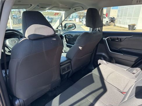 Certified 2025 Toyota RAV4 LE image 19