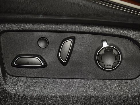 Used 2024 GMC Sierra 3500 Denali Ultimate image 45