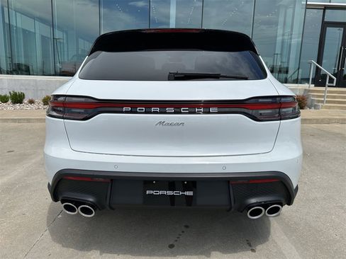 New 2025 Porsche Macan image 6