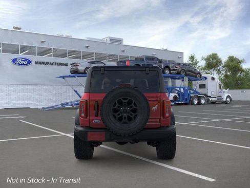 New 2026 Ford Bronco Badlands image 5