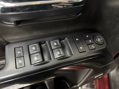 Used 2015 GMC Sierra 1500 SLT image 24