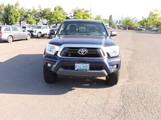 Used 2012 Toyota Tacoma PreRunner w/ SR5 Pkg RWD video 2
