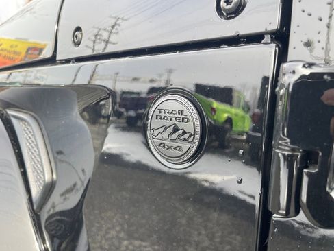 New 2026 Jeep Gladiator Sport image 16