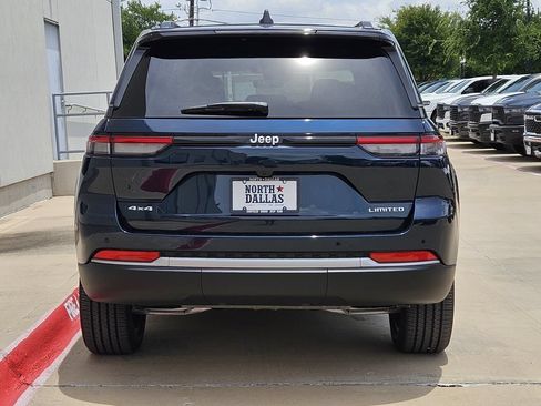 New 2026 Jeep Grand Cherokee Limited AWD/4WD image 4