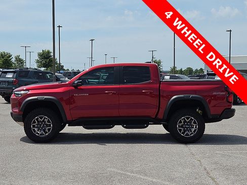 Used 2024 Chevrolet Colorado ZR2 w/ Safety Package AWD/4WD image 3