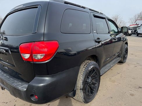 Used 2008 Toyota Sequoia SR5 image 11