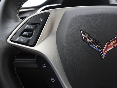 Used 2019 Chevrolet Corvette Stingray Coupe w/ Carbon Flash Badge Package RWD image 14