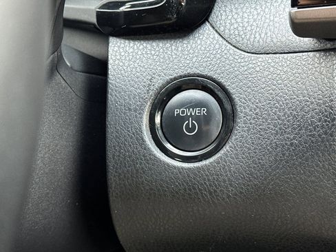 Used 2025 Toyota Camry SE FWD image 21