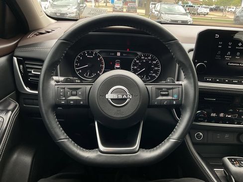 Certified 2023 Nissan Rogue SL w/ SL Premium Package AWD/4WD image 33