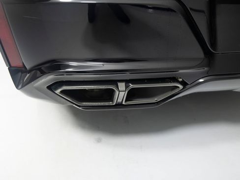 Used 2023 BMW 760i xDrive AWD/4WD image 51