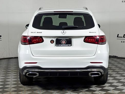 Certified 2022 Mercedes-Benz GLC 300 4MATIC image 4