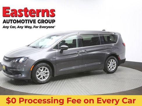 Used 2023 Chrysler Voyager LX FWD image 56