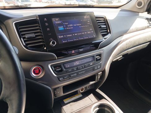 Used 2022 Honda Ridgeline RTL-E image 11