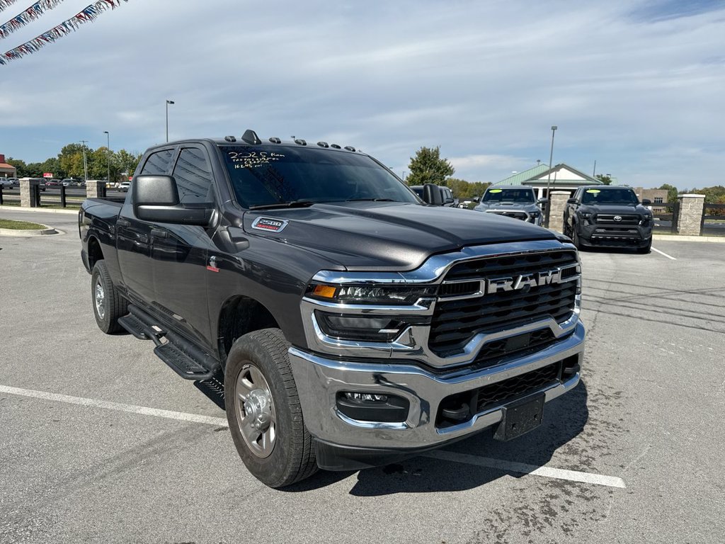 Used 2025 RAM 2500 Tradesman w/ Chrome Appearance Group AWD/4WD image 15