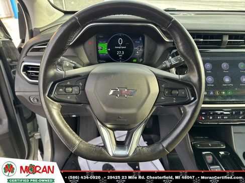 Used 2022 Chevrolet Bolt EUV LT w/ Comfort Package image 13