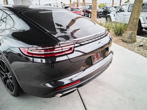 Used 2020 Porsche Panamera 4 AWD/4WD image 7