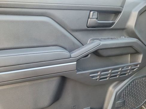 Certified 2024 Toyota Tacoma SR5 w/ SR5 Upgrade Package image 10