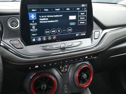 Used 2025 Chevrolet Blazer RS image 11