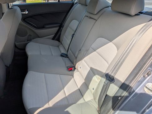 Used 2014 Kia Forte EX image 28