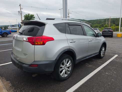 Used 2013 Toyota RAV4 Limited AWD/4WD image 3