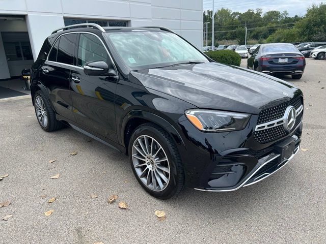 Used 2024 Mercedes-Benz GLE 450e 4MATIC image 5