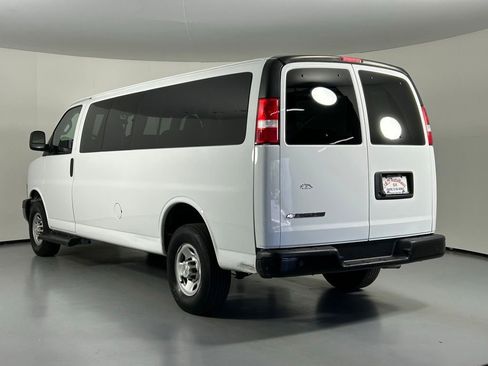 Used 2023 Chevrolet Express 3500 LS RWD image 5